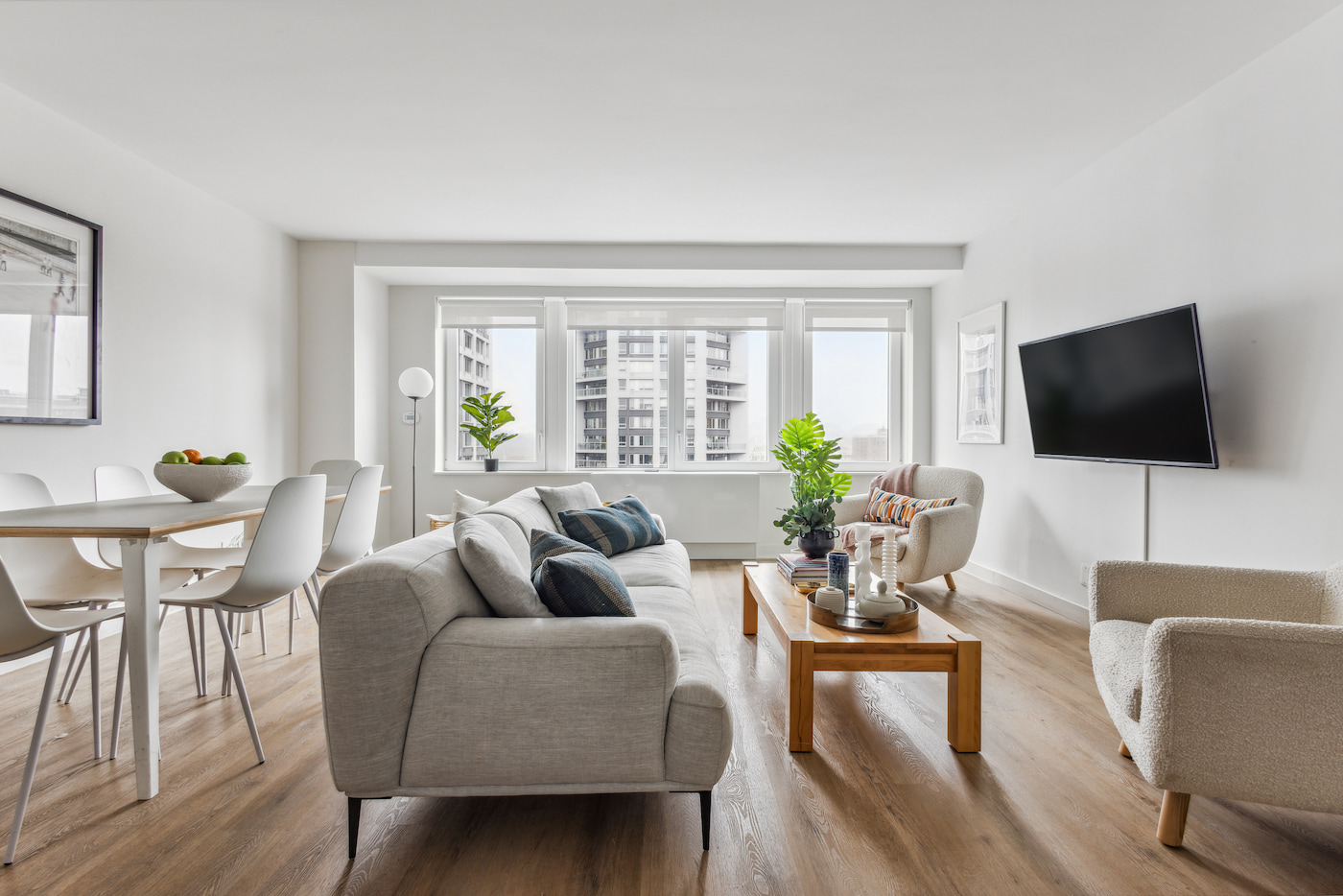 The Room at Standard+ (Image 4)