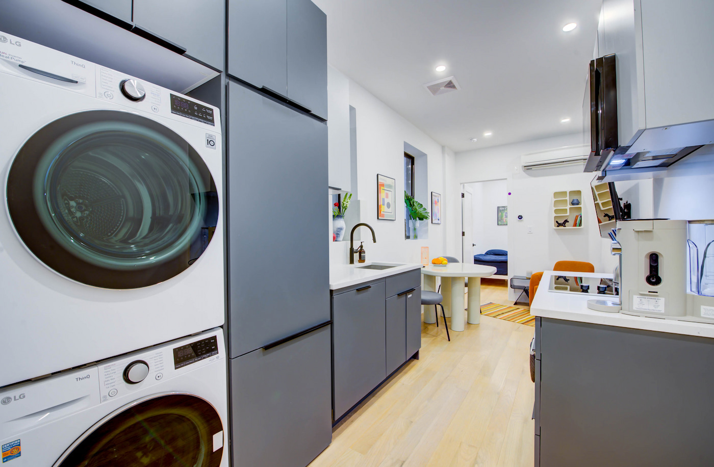 The Room at Standard Large (Image 6)
