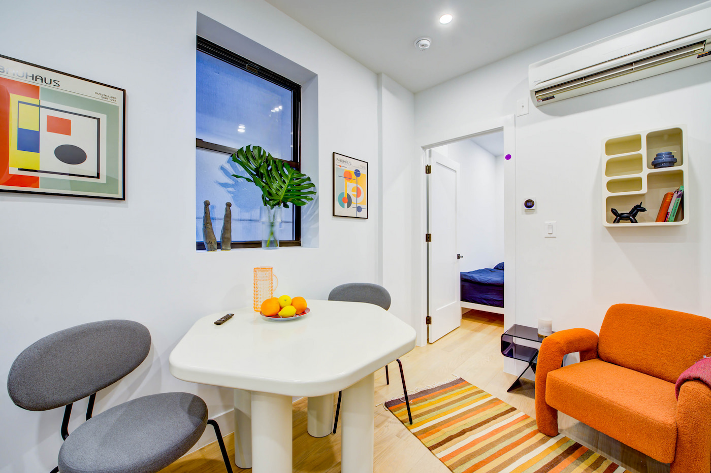 The Room at Standard Large (Image 3)