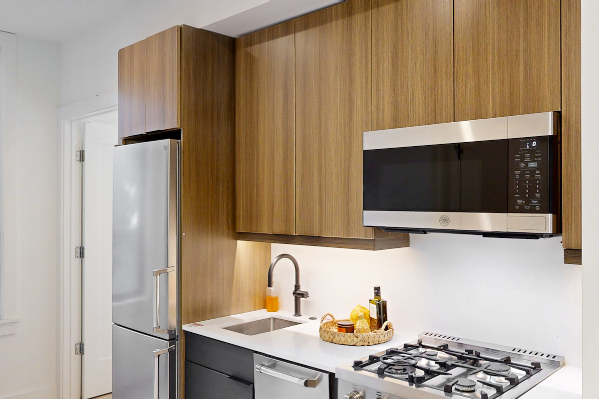 The Room at Standard+ (Image 5)
