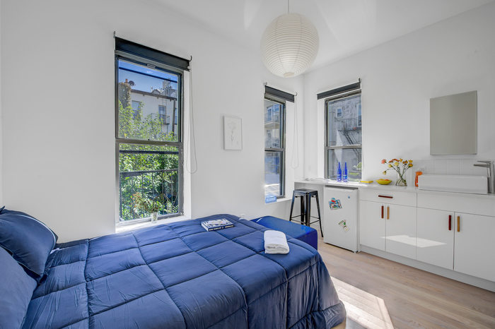 Maisonette: The Room (Image 2)