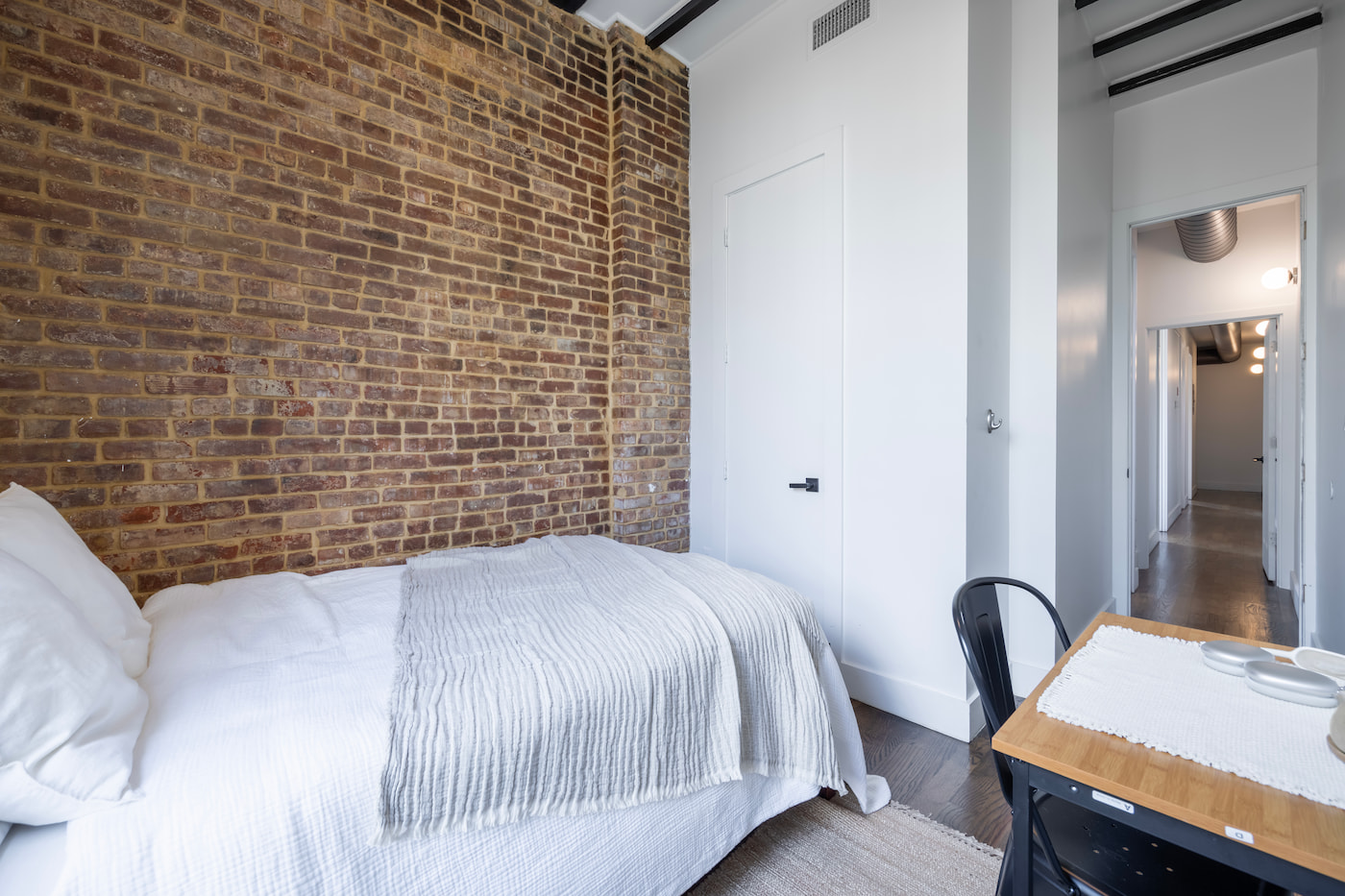 The Room at Executive (Image 2)