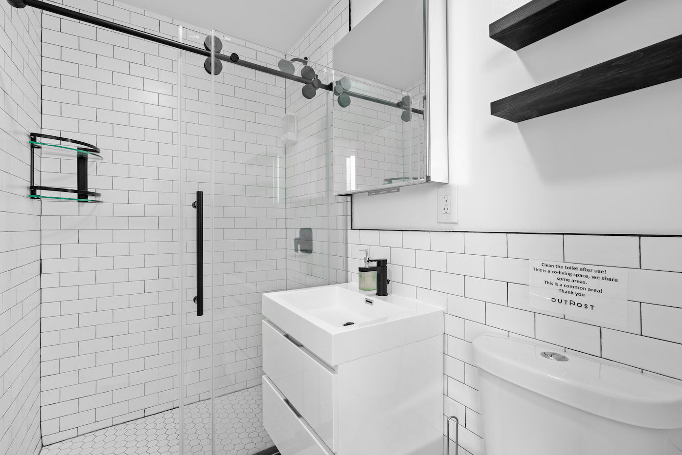 The Bathrooms at The Lafayette House (Image 3)