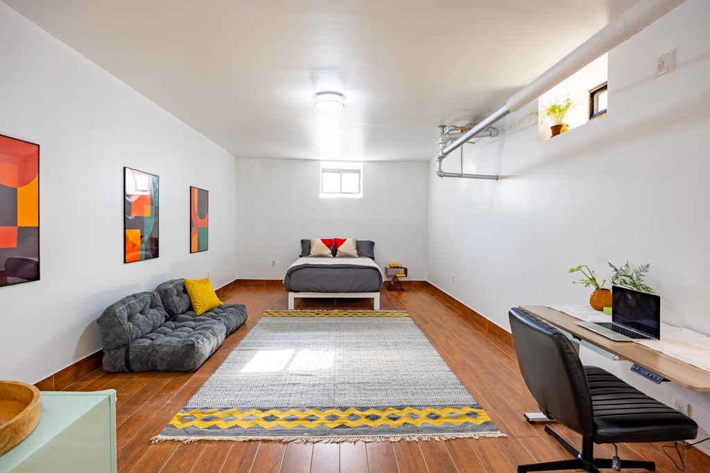 The Room at Executive (Image 2)