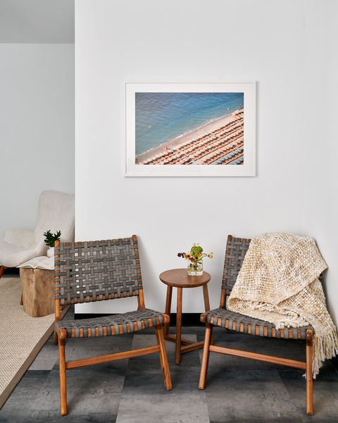 Standard+: The Room (Image 4)