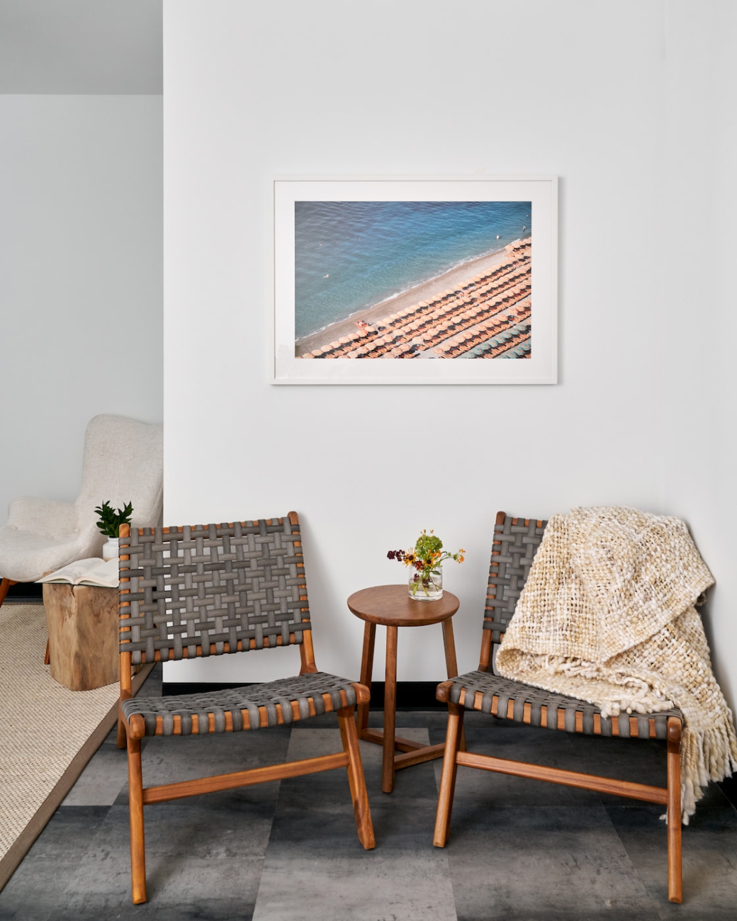 The Living Room at The Apollo House (Image 3)