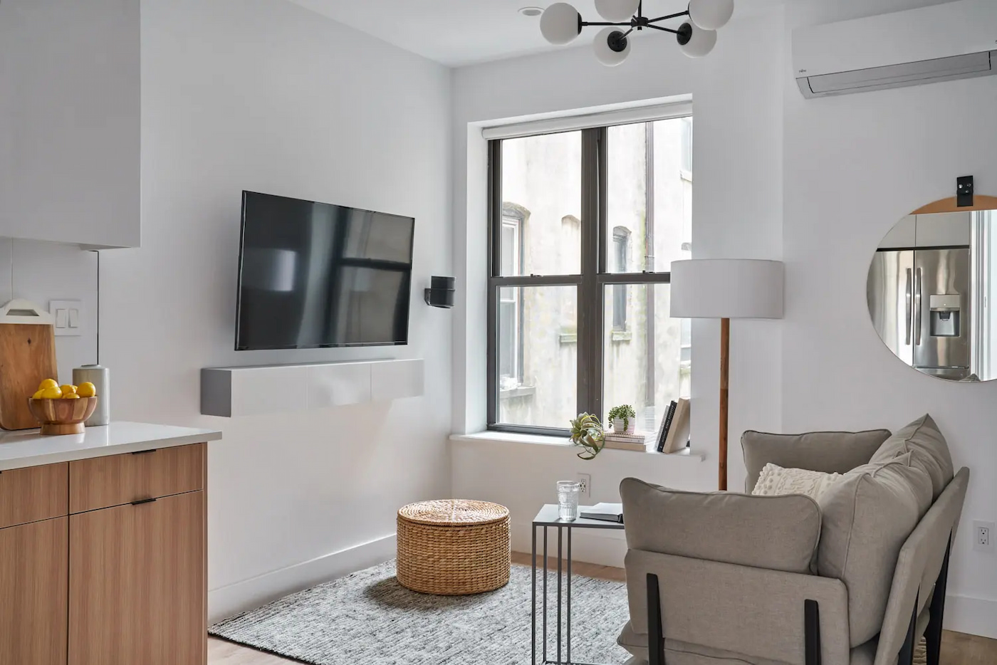 The Room at Standard (Image 3)