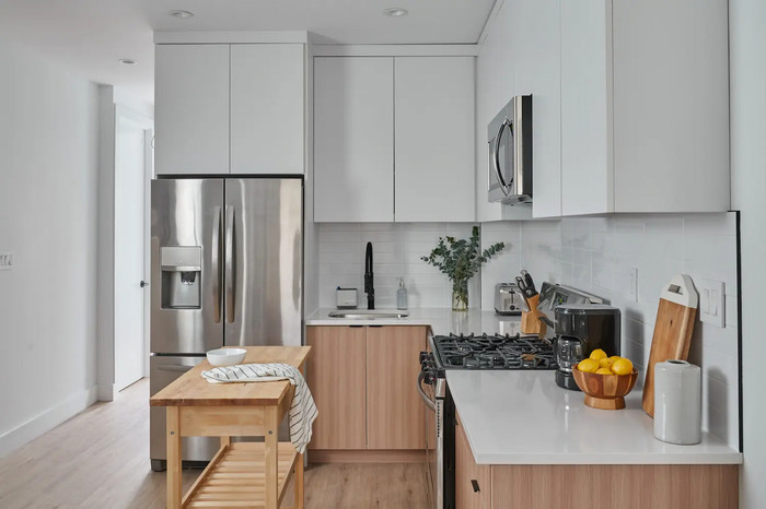 The Brower House: The Kitchen