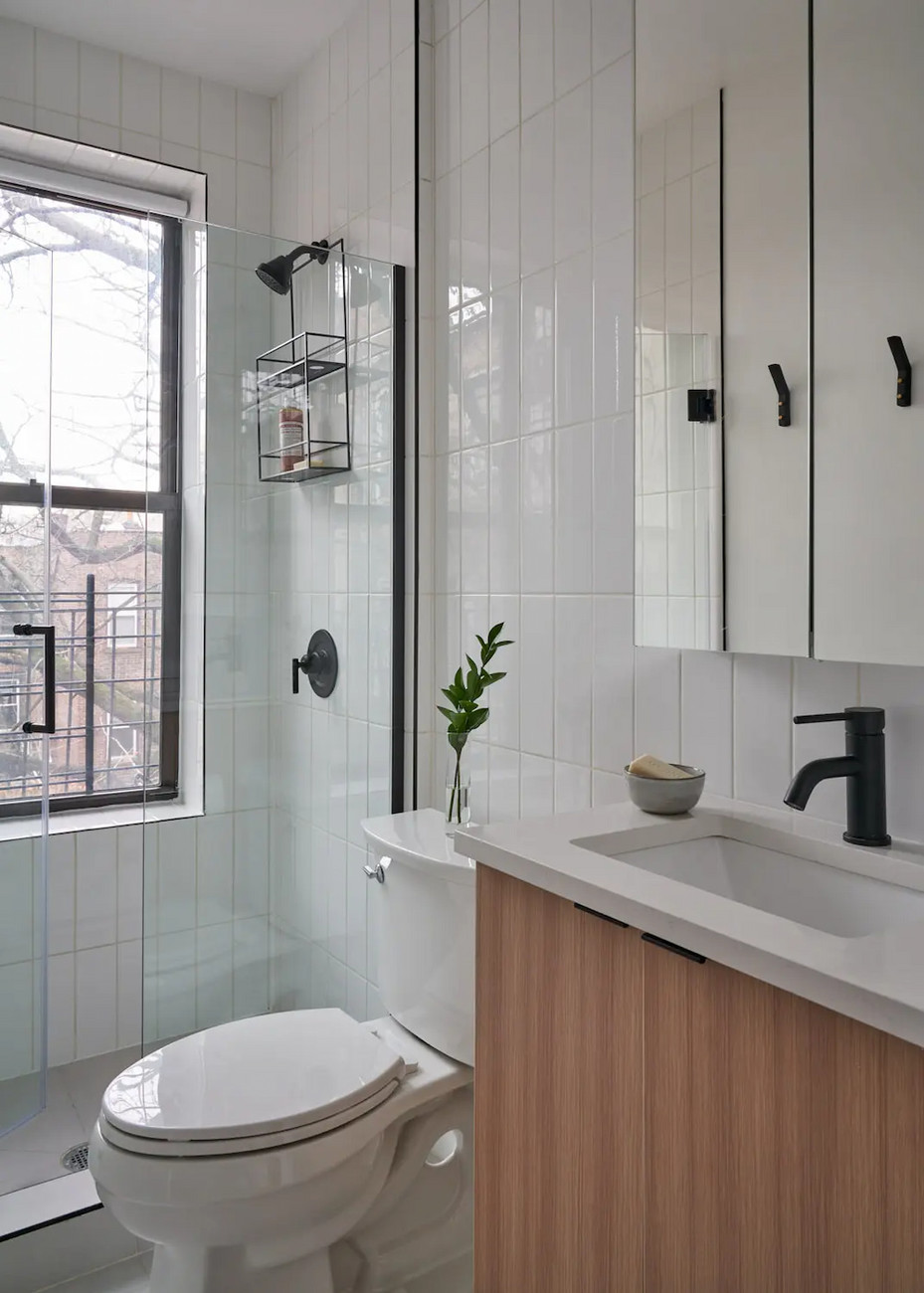 The Room at Executive (Image 6)