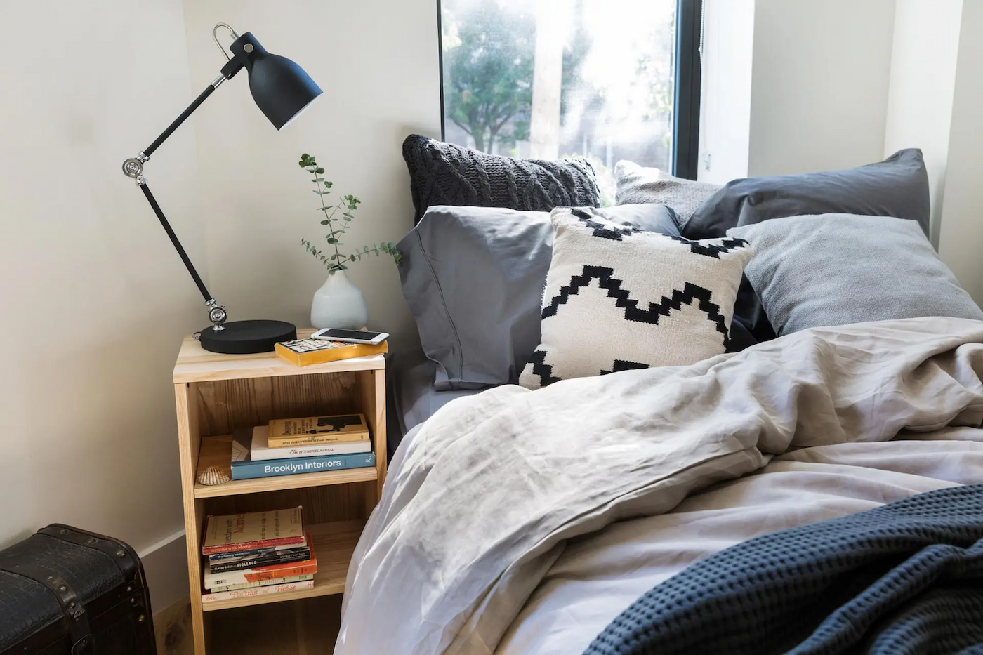 Standard Large: The Room (Image 1)