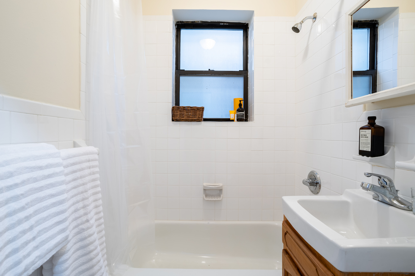 The Bathrooms at The Lenox House (Image 2)