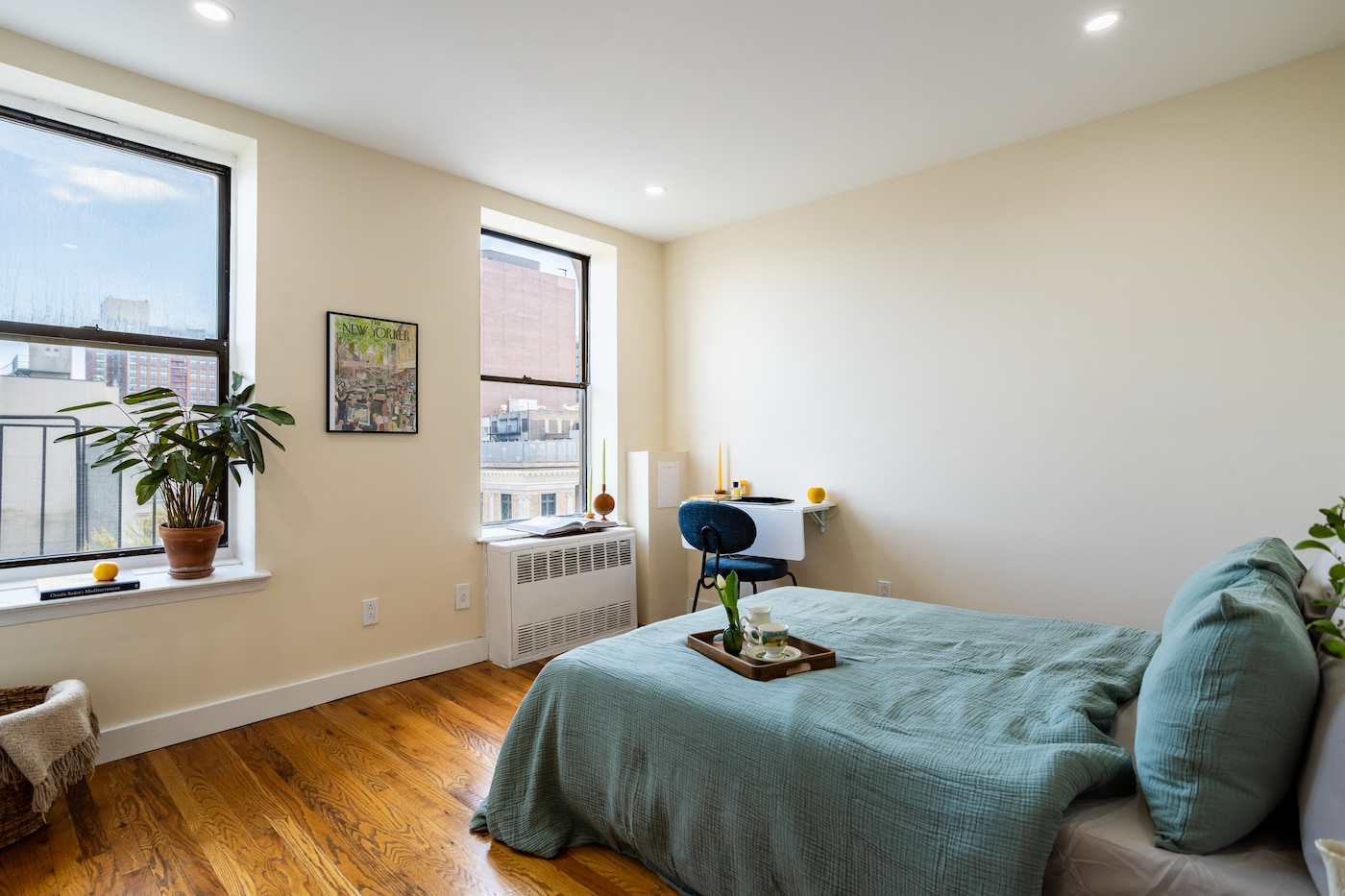 The Room at Standard Large (Image 5)