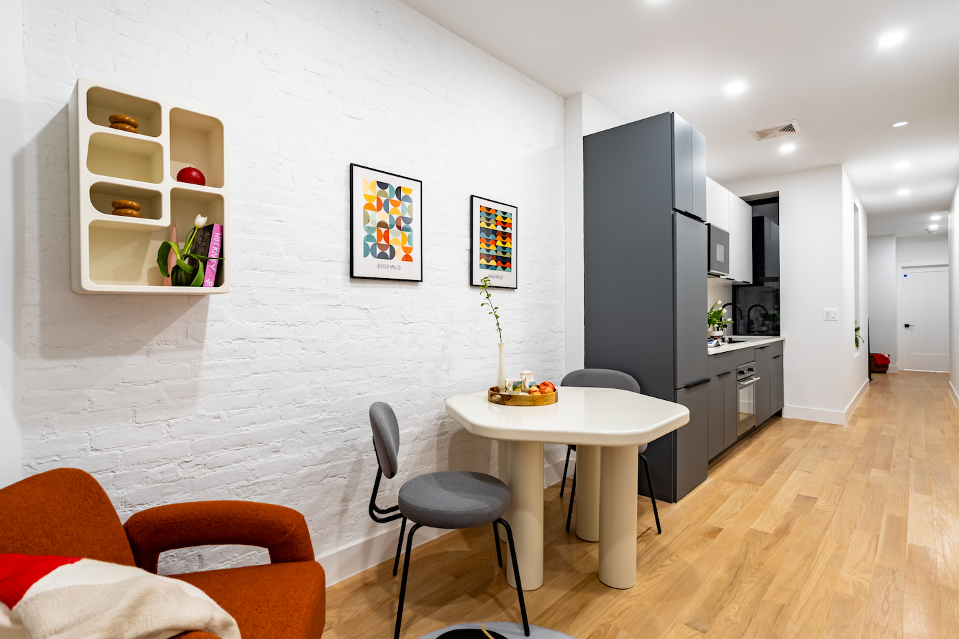 The Room at Executive (Image 6)
