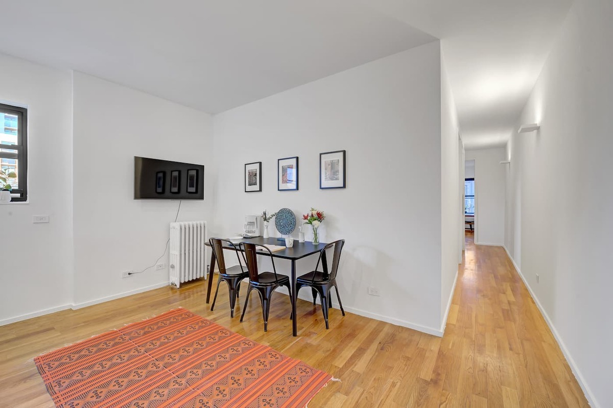The Room at Standard (Image 3)