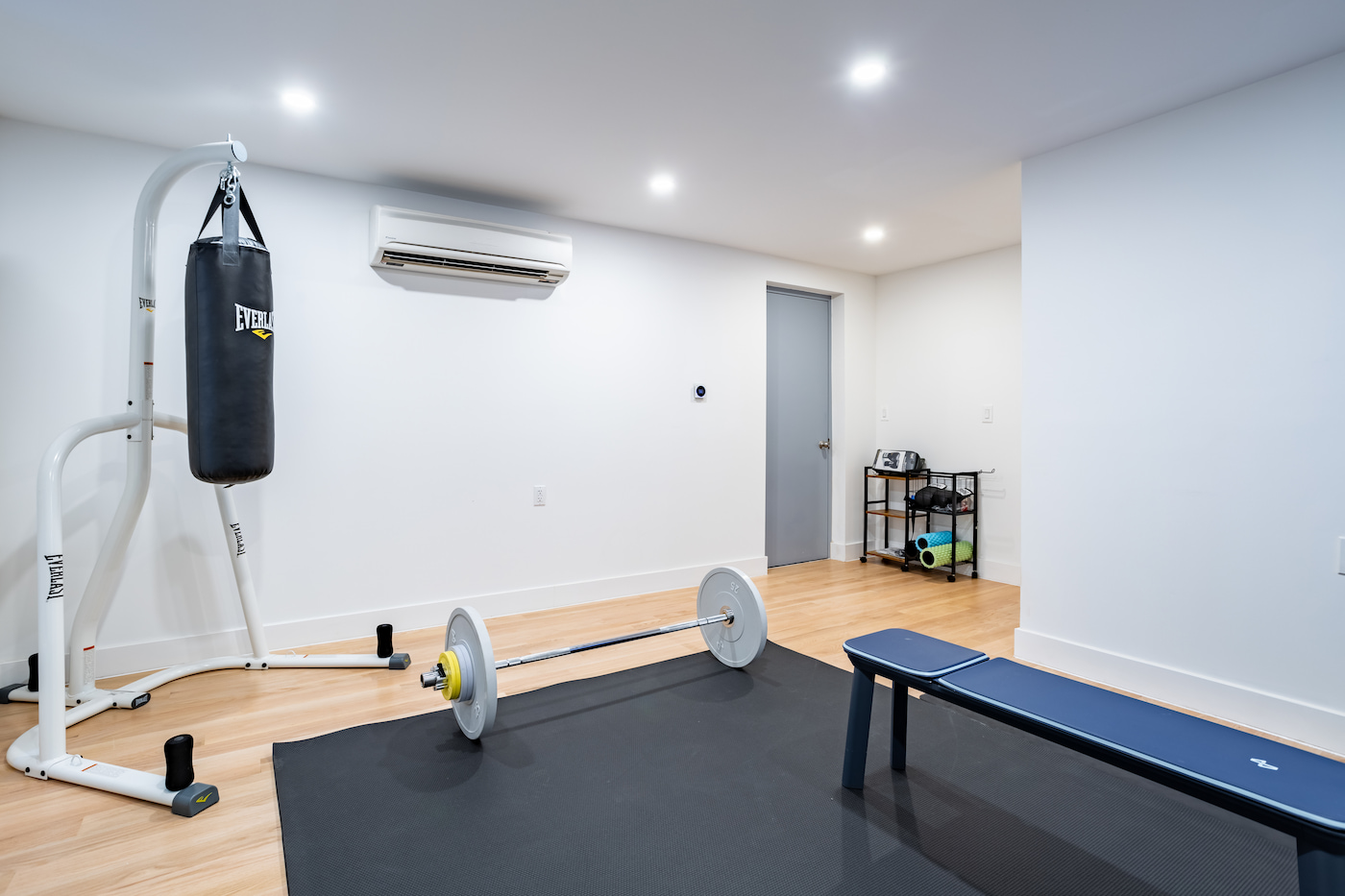 The Gym at The Central Park Manhattan House (Image 2)