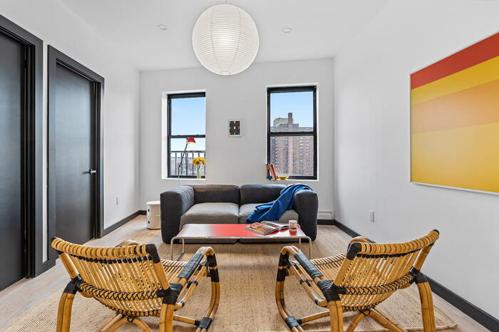 The Room at Standard (Image 4)