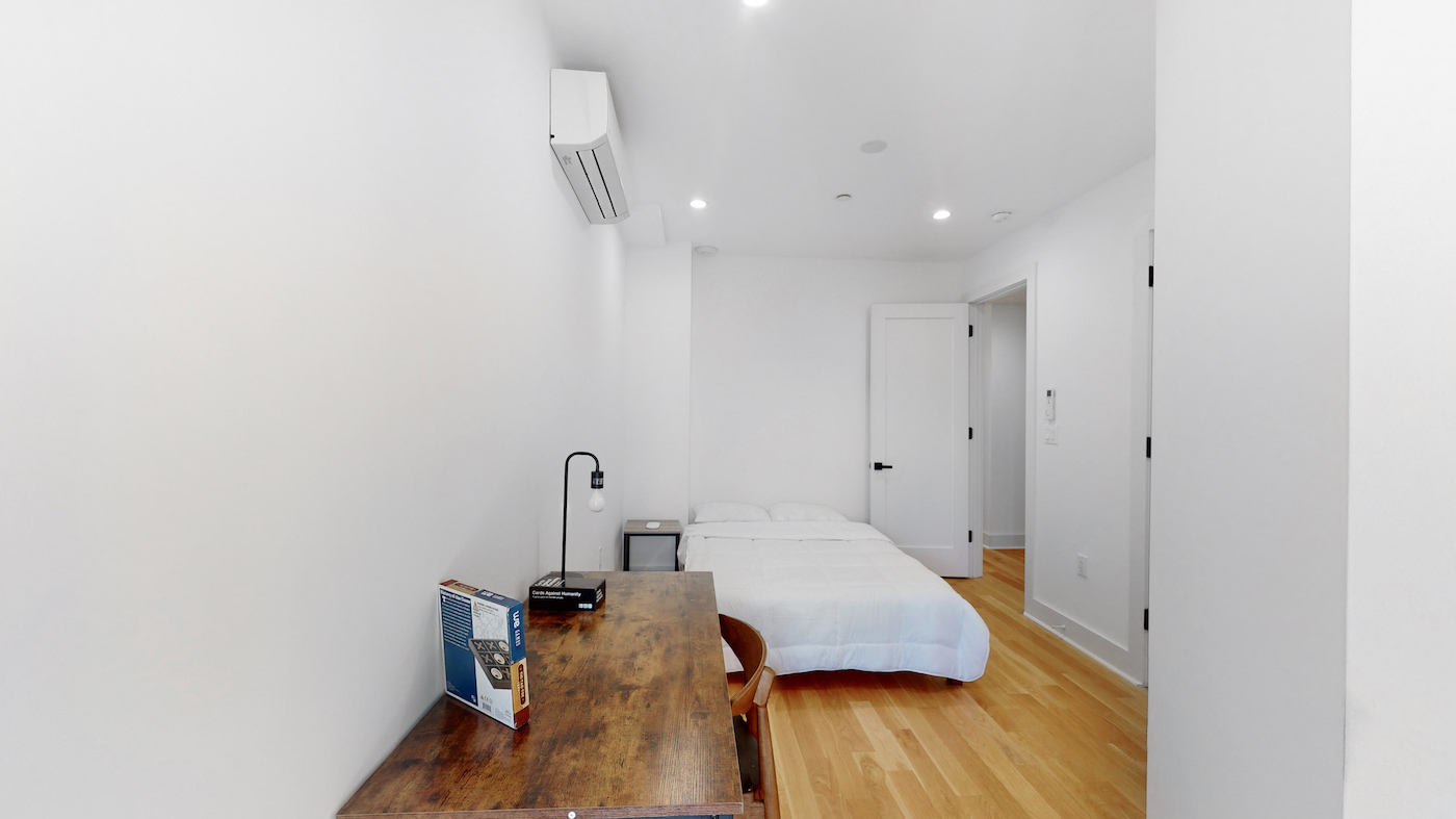 The Room at Standard Large (Image 3)