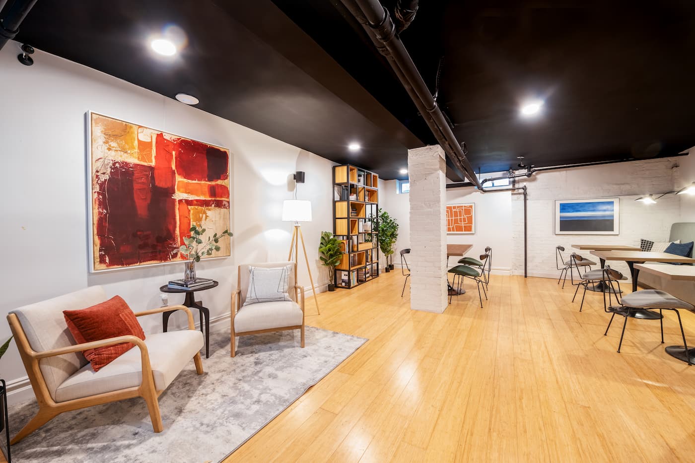 The (Co)Living Room at The Greenpoint House (Image 1)