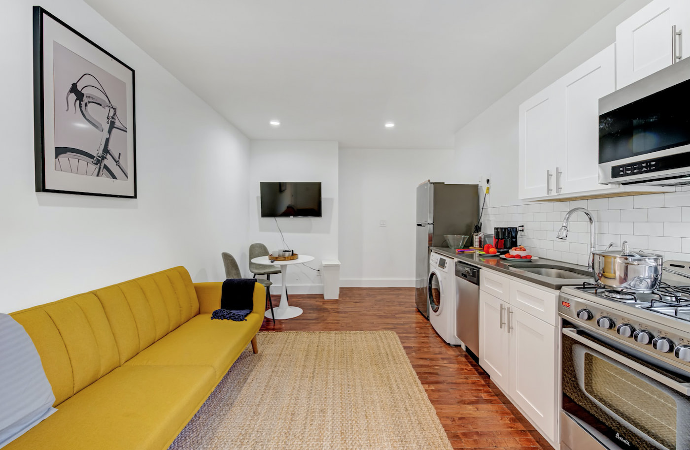 The Room at Standard Large (Image 3)