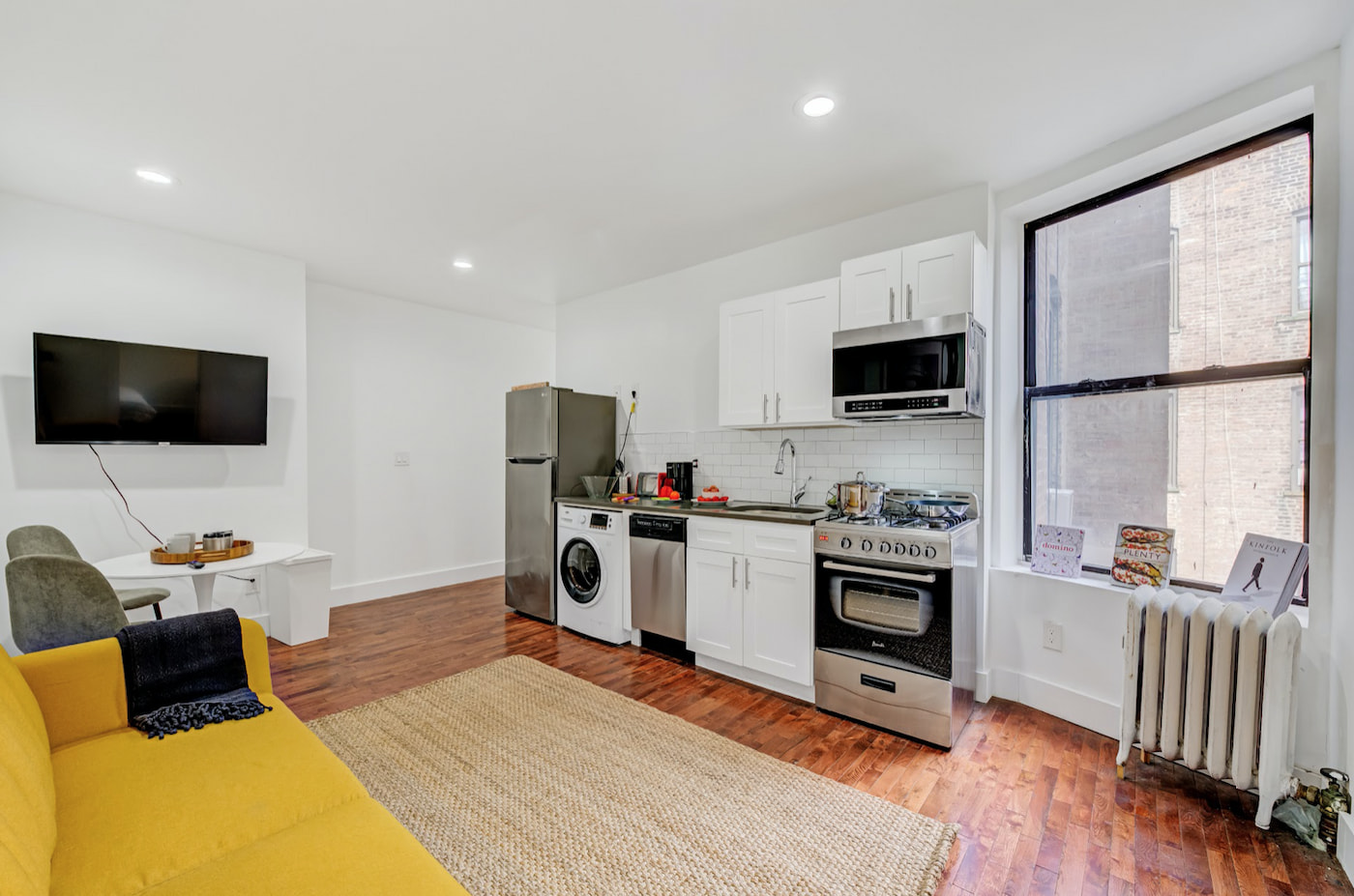 The Room at Standard (Image 4)