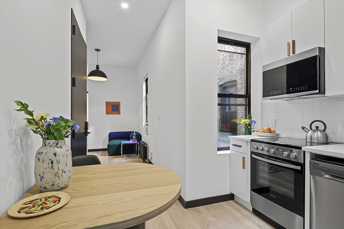 The Room at Maisonette Large (Image 6)