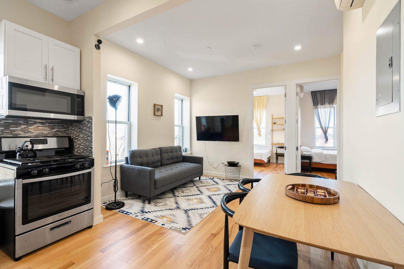 The Room at Standard Large (Image 3)