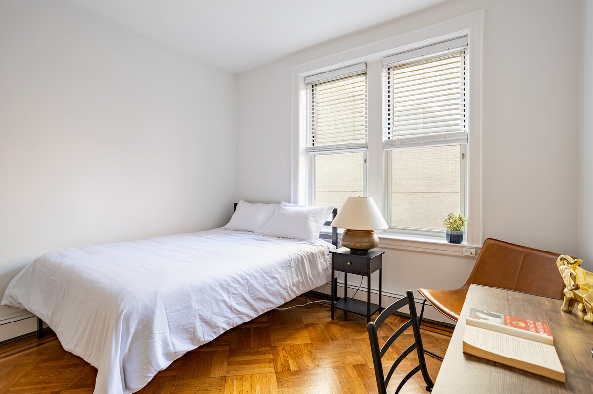 Standard: The Room (Image 1)