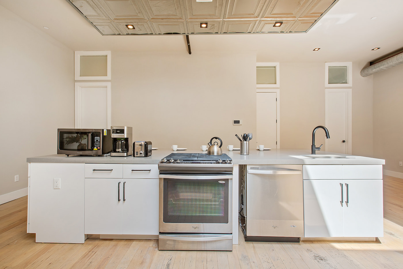 The Room at Large with Desk (Image 7)