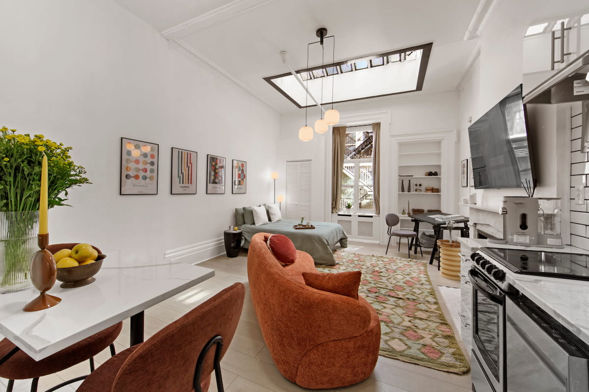 The Apartment at Studio Apartment (Image 9)