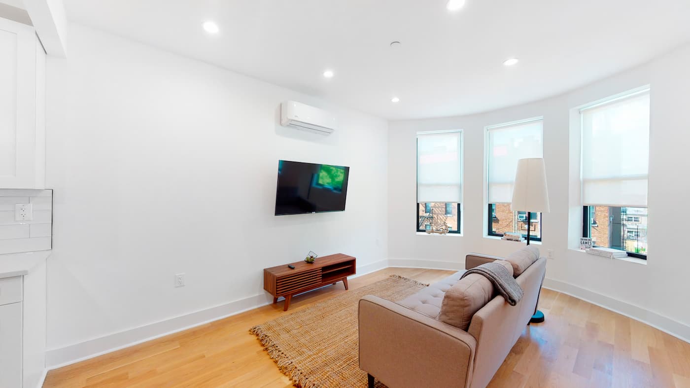 The (Co)Living Room at The Crown Heights House (Image 2)