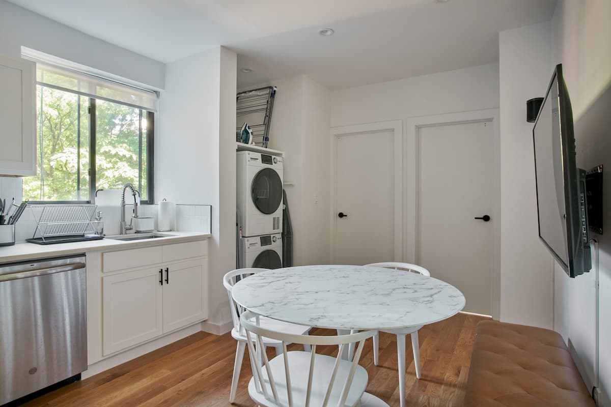 The Kitchens/Dining Room at The Lafayette House (Image 4)
