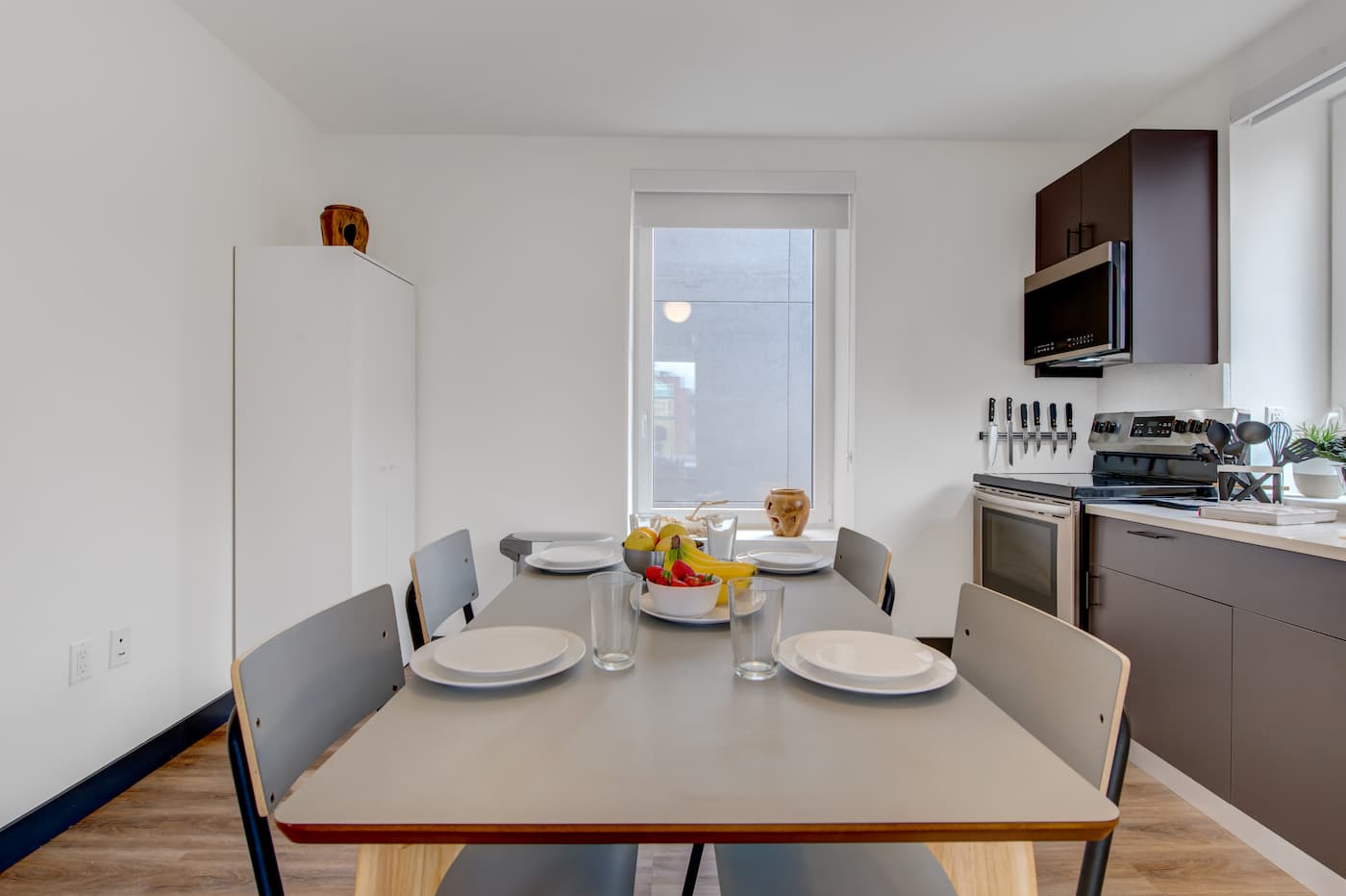 The Kitchen/Dining at The Williamsburg House (Image 4)