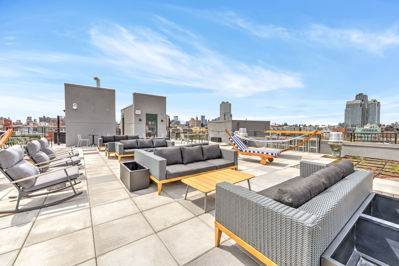 The Rooftop at The Williamsburg House (Image 4)
