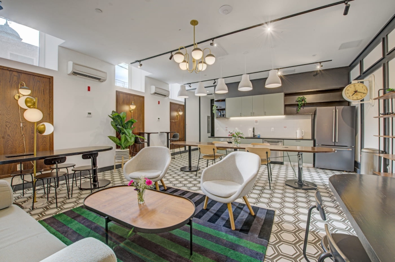 The Williamsburg House  (Image-1)