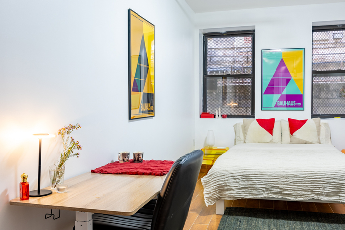Check out our Houses in New York (Image-1)