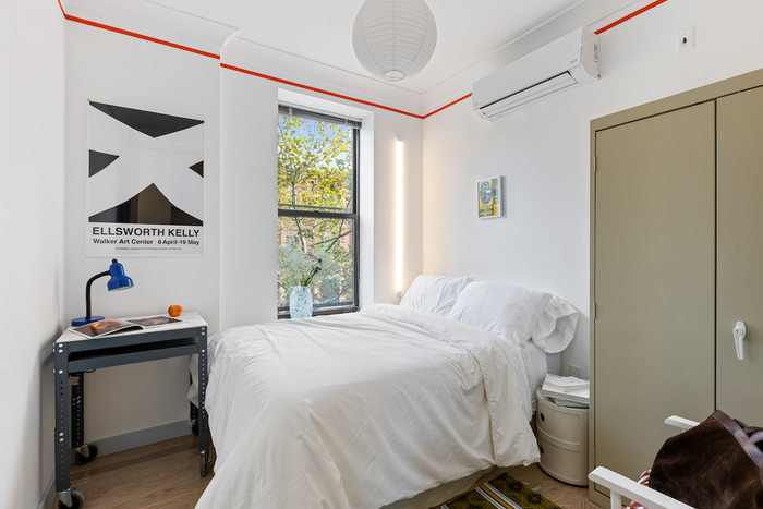 Check out our Houses in New York (Image-1)