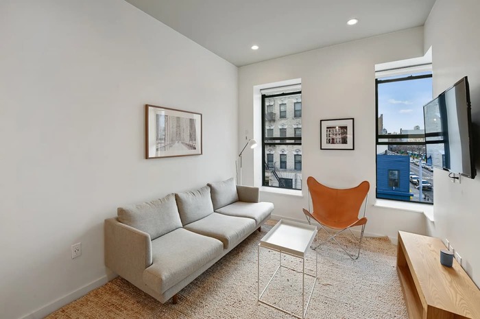 Check out our Houses in New York (Image-25)